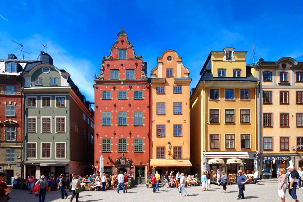 Färgfulla hus i Stortorget, Stockholm, Sweden